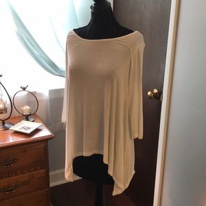 3/4 sleeve handkerchief hem tunic